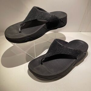 FitFlop Black Sandals with Cushioned Sole and Contoured Footbed
